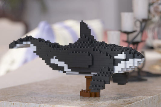 Killer Whale Sculptures - LAminifigs , lego style jekca building set