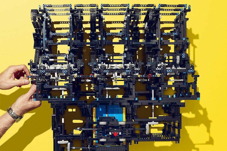 2000-year-old astrocomputer recreated with LEGO® parts