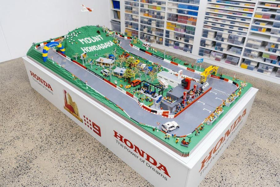 Australia's main racing circuit recreated with 150 000 LEGO parts