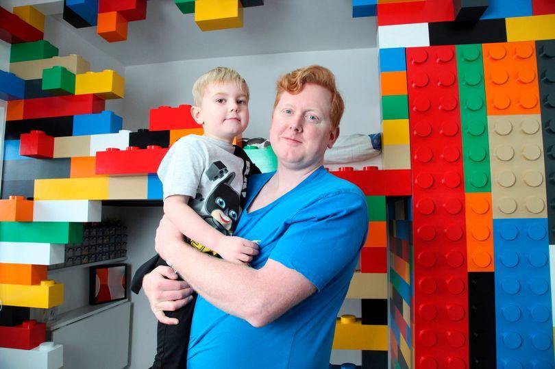 Father made an unusual LEGO bedroom for his son featuring 100,000 bricks
