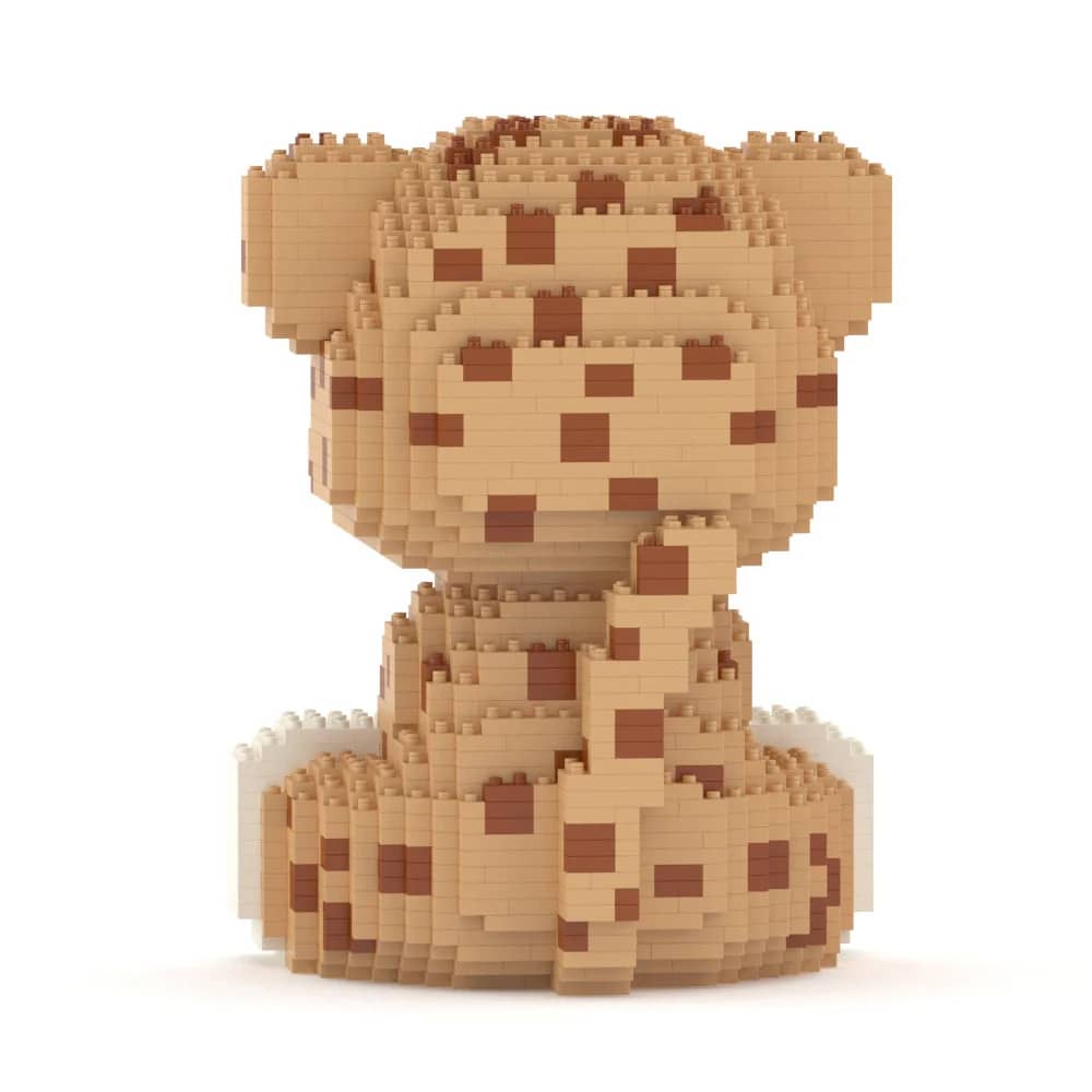 Cheetah building block set with a display stand showing dimensions.