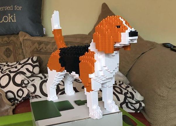 Beagle Dog Sculptures - LAminifigs , lego style jekca building set