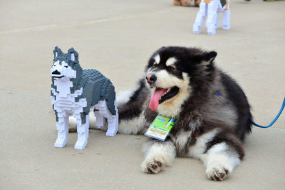 Husky Dog Sculptures - LAminifigs , lego style jekca building set