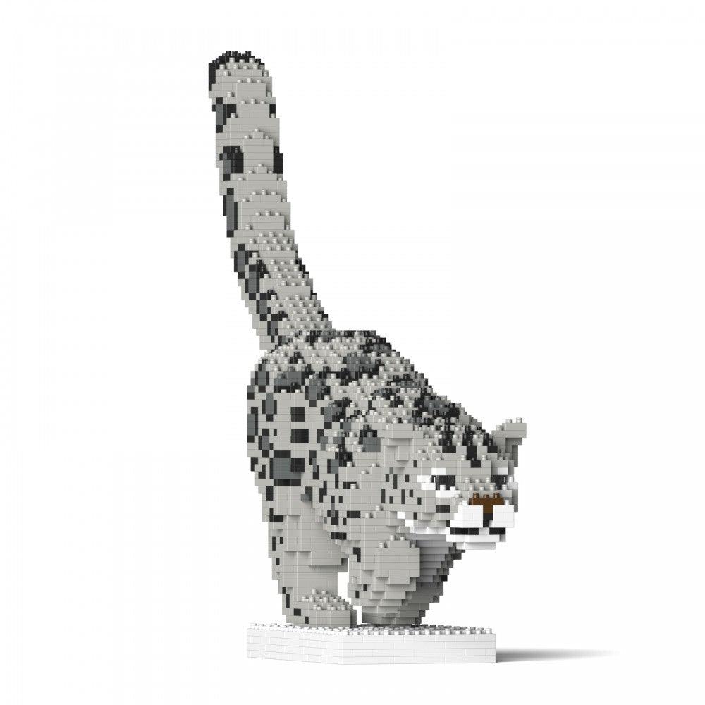 Snow Leopard Sculpture - LAminifigs , lego style jekca building set, white background